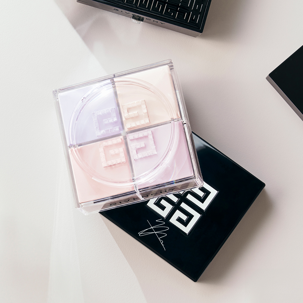 ニコ出品　 ヒョンジン GIVENCHY BEAUTY サイン刻印入り ヒョンジン GIVENCHY ミニパウダー サイン刻印入り カラーN01