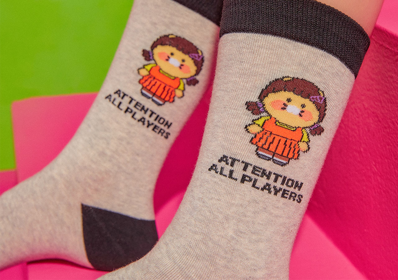 X Friends Socks Chunsik
