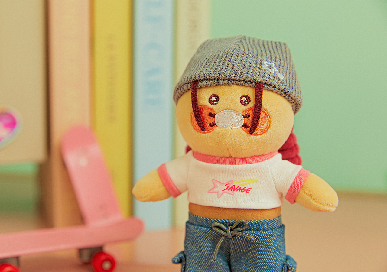 Kakao Friends Chunsik Beanie Keyring