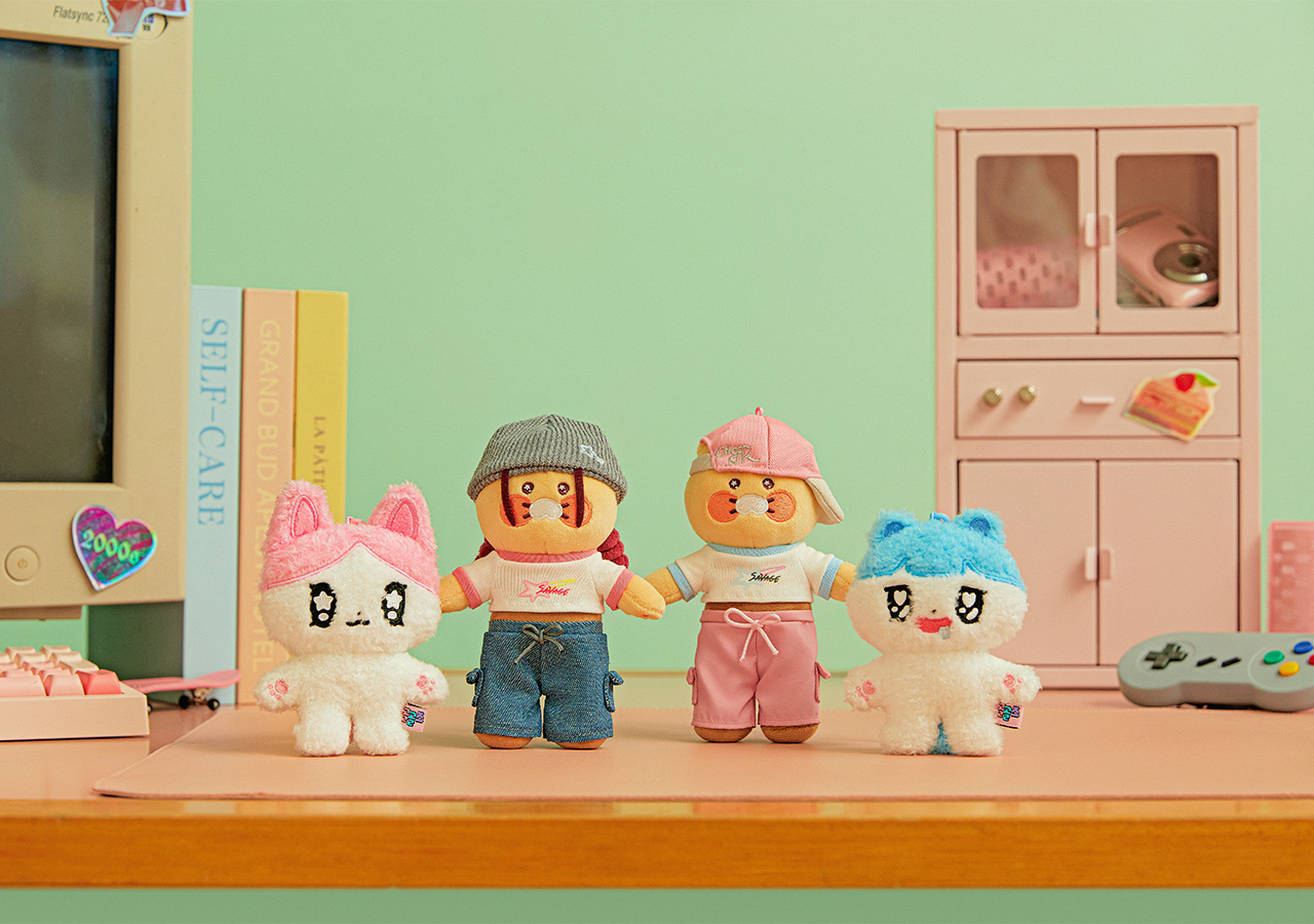 Kakao Friends Chunsik Beanie Keyring