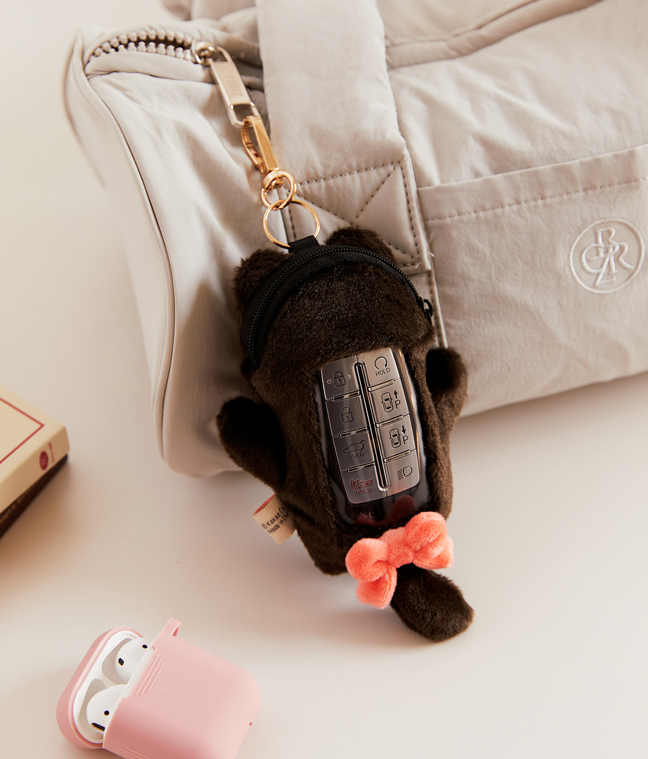 Kakao Friends Ryan Smart Key Case