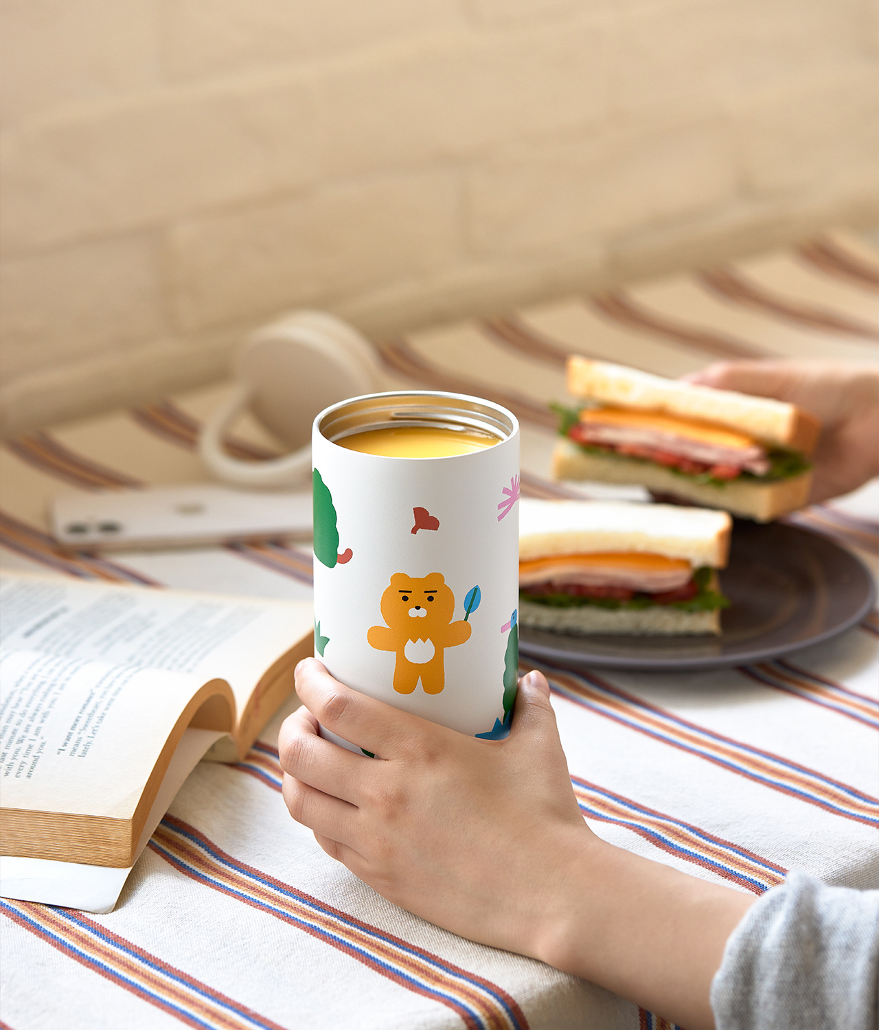 XFriends Tumbler &