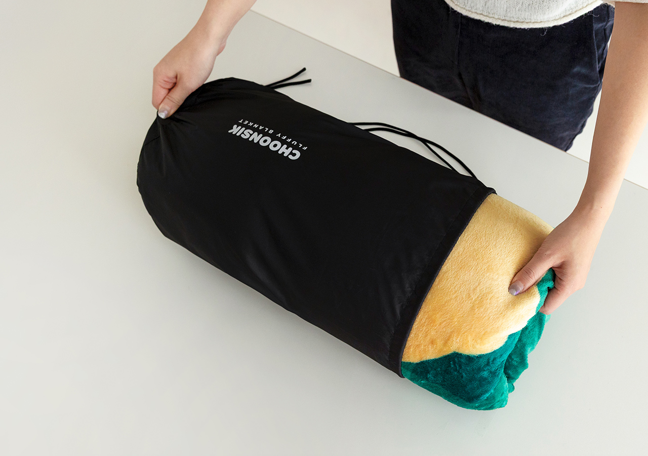 Chunsik Blanket Pouch Set