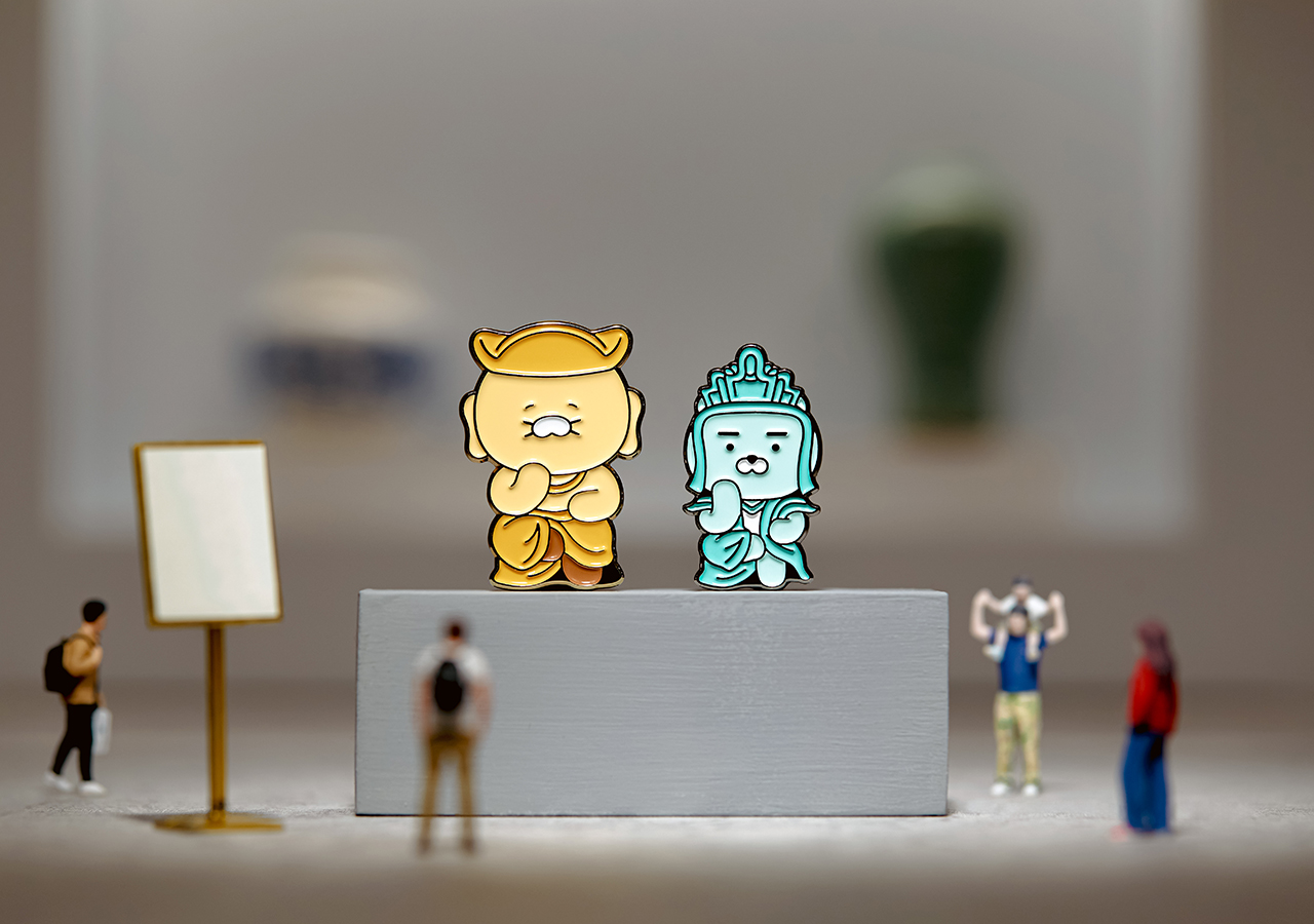 Kakao Friends Chunsik Badge Set
