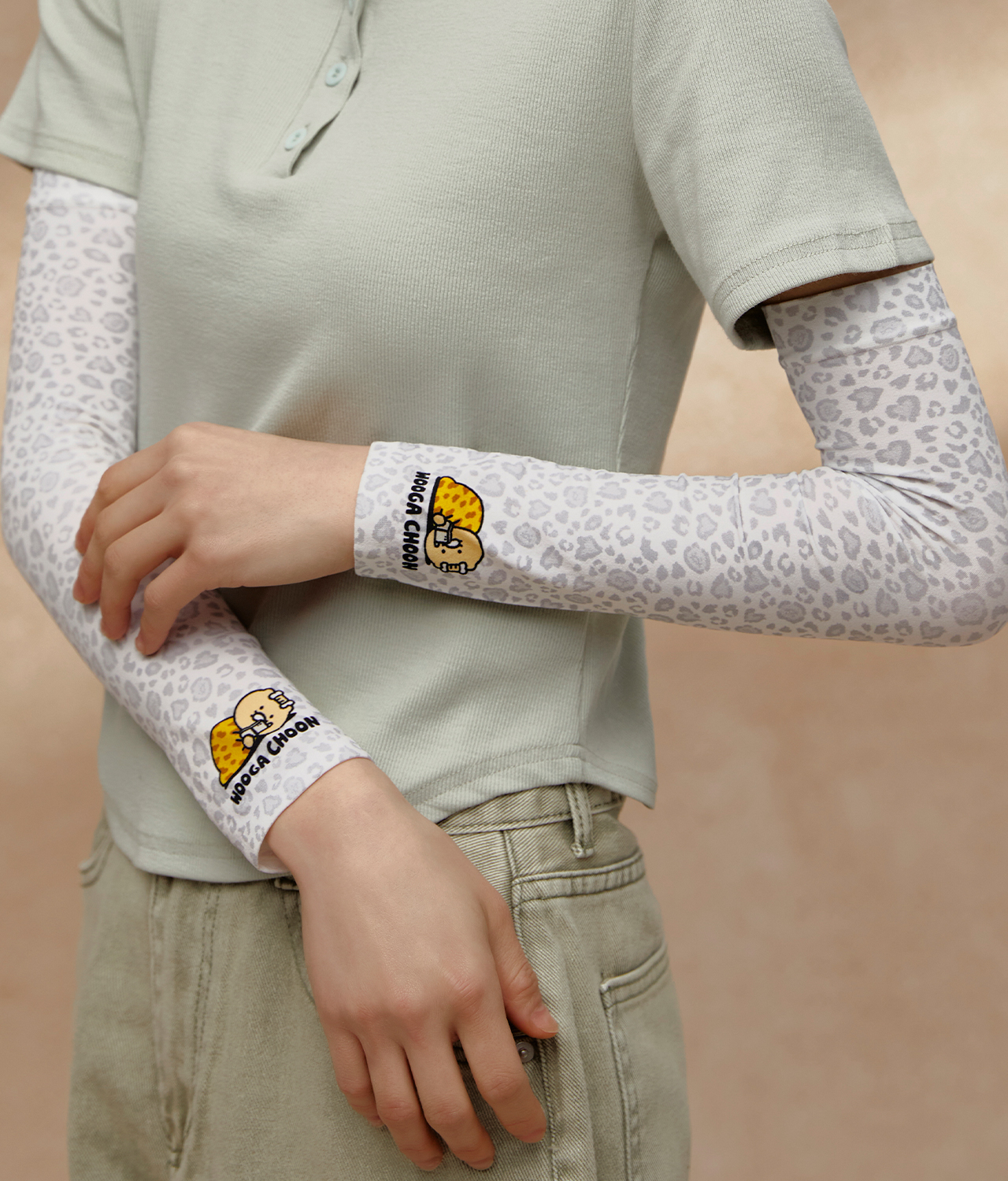 Kakao Friends Chunsik Cool Sleeves
