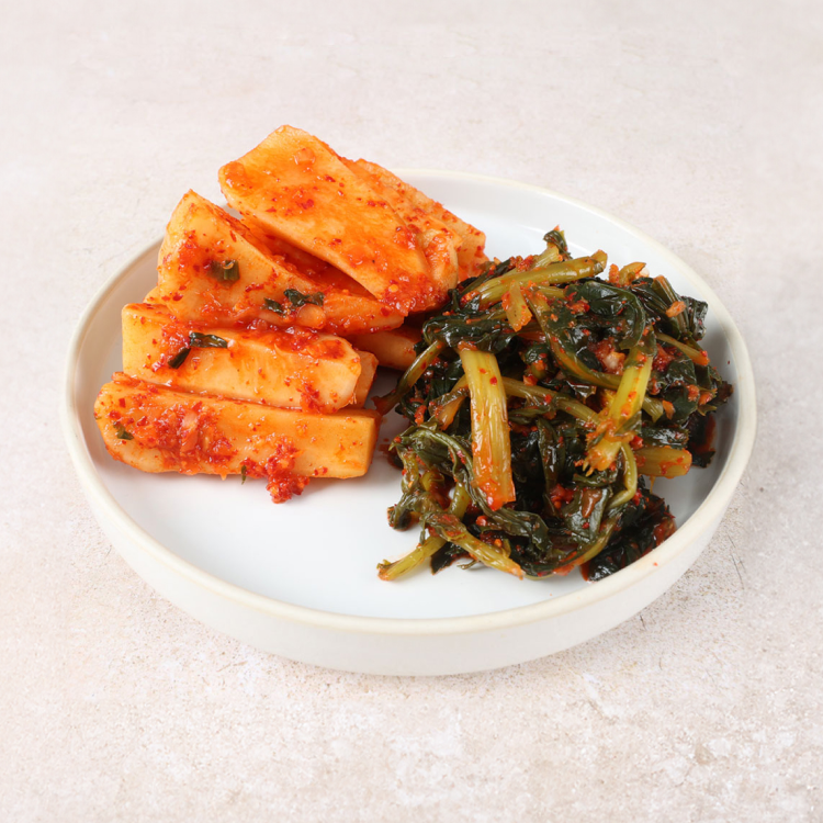 [톡딜] [카카오톡] 국내산 총각김치 3kg 외 (11,900원/무료)