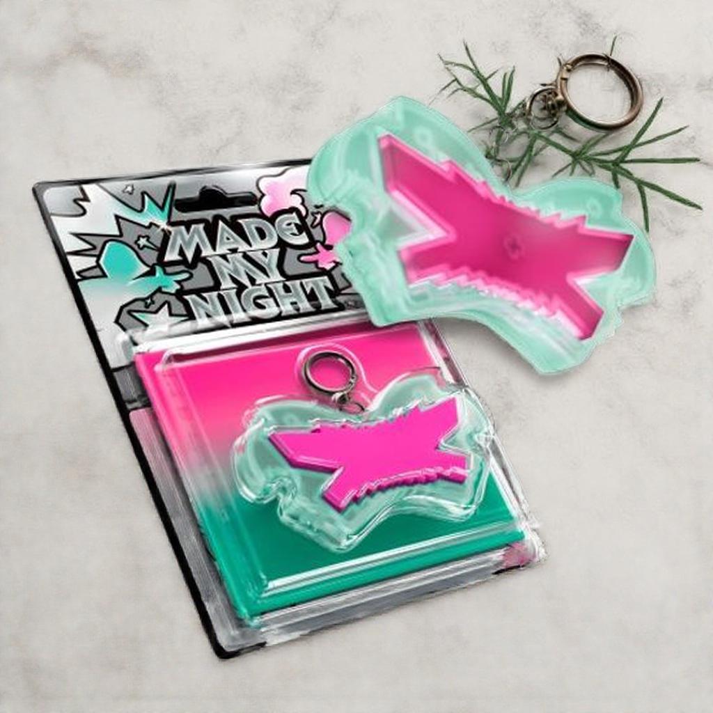 LE SSERAFIM ルセラフィム 2集 シングルアルバム Glow Clicker Keychain