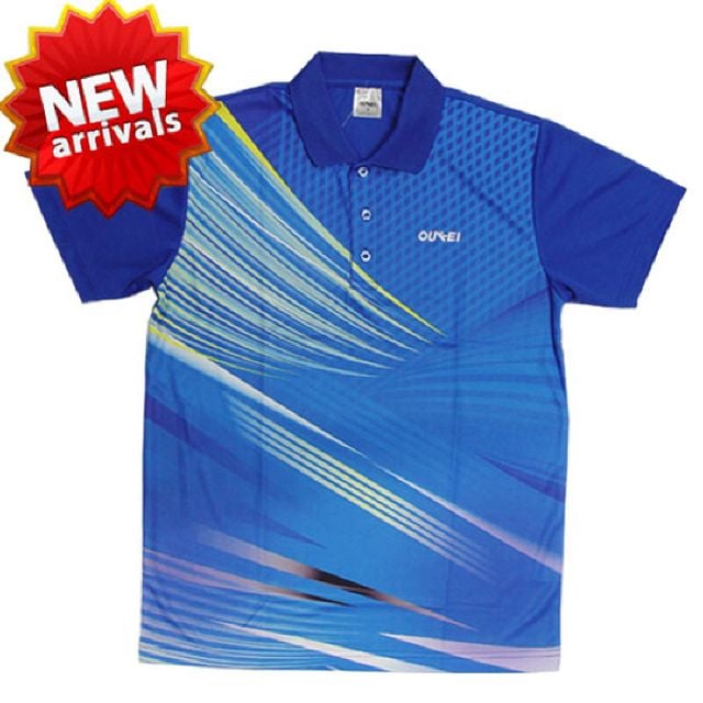 卓球上の卓球制服 Tシャツ 衣料品 スポーツインナーウェア