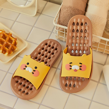 Chunsik Bath Slippers