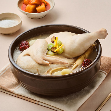 [톡딜]국내산 반마리 삼계탕 700g 4팩 (16,900/무배)