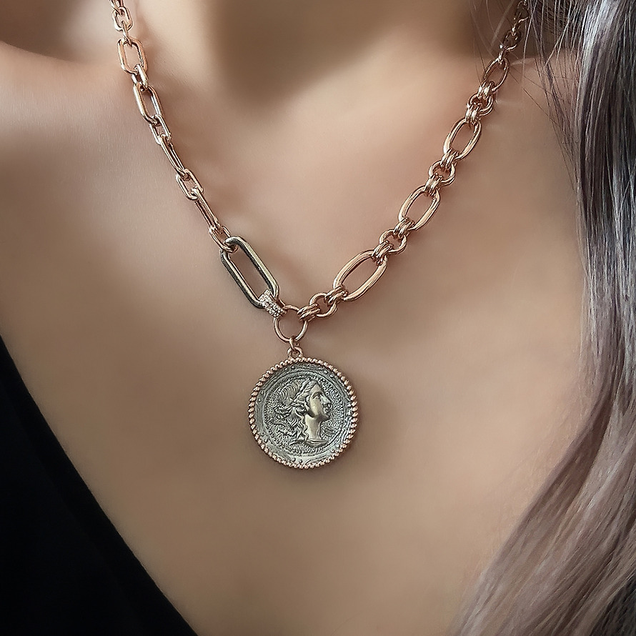 18k 아리아드네 앤틱 도금 원형 투톤 코인 두꺼운 체인 목걸이 | 톡딜