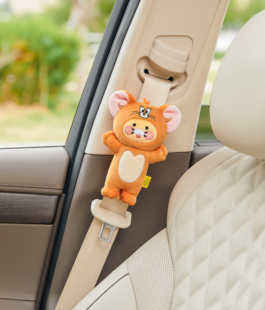 Seatbelt Cover Tom and Jerry X Friends Seatbelt Chunsik - Kakao Friends