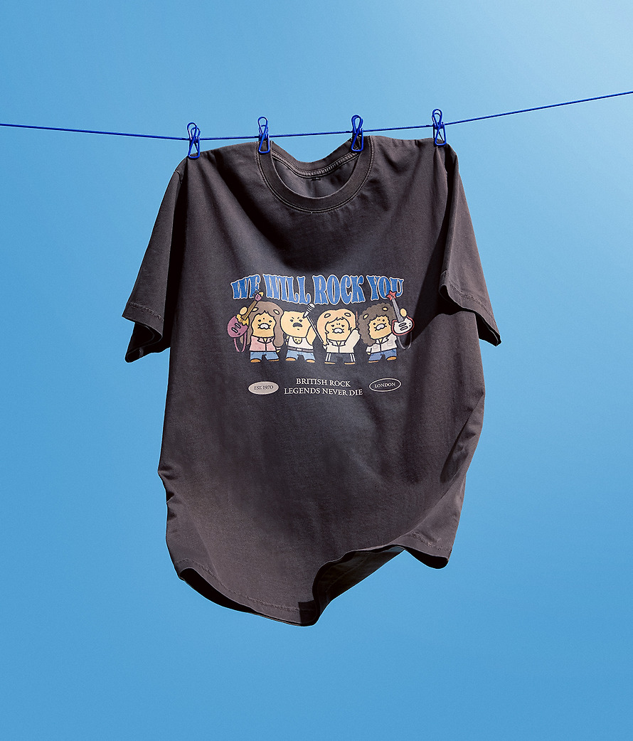 T-Shirt Queen X Friends Rock Charcoal Chunsik - Kakao Friends
