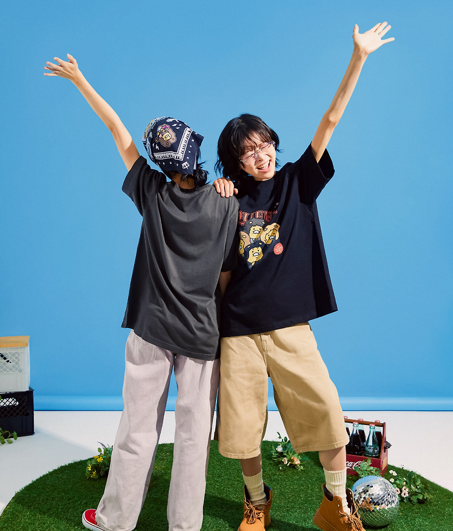T-Shirt Queen X Friends Rock Charcoal Chunsik - Kakao Friends