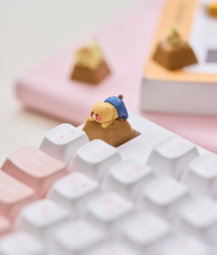 Figure Keychain Pompompurin X Friends Clicker Keycap - Kakao Friends