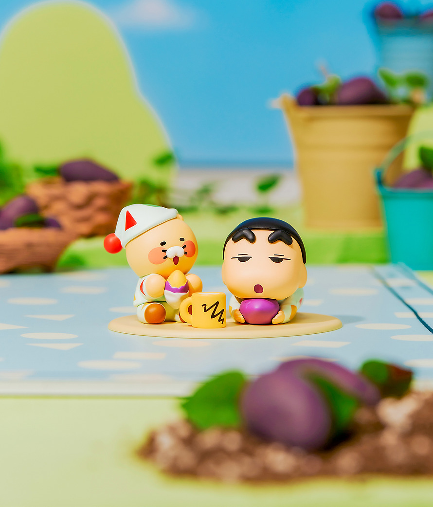 Random Figures Shin-chan X Friends Full Set of 4 Chunsik - Kakao Friends