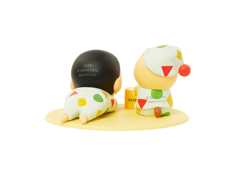 Random Figures Shin-chan X Friends Full Set of 4 Chunsik - Kakao Friends